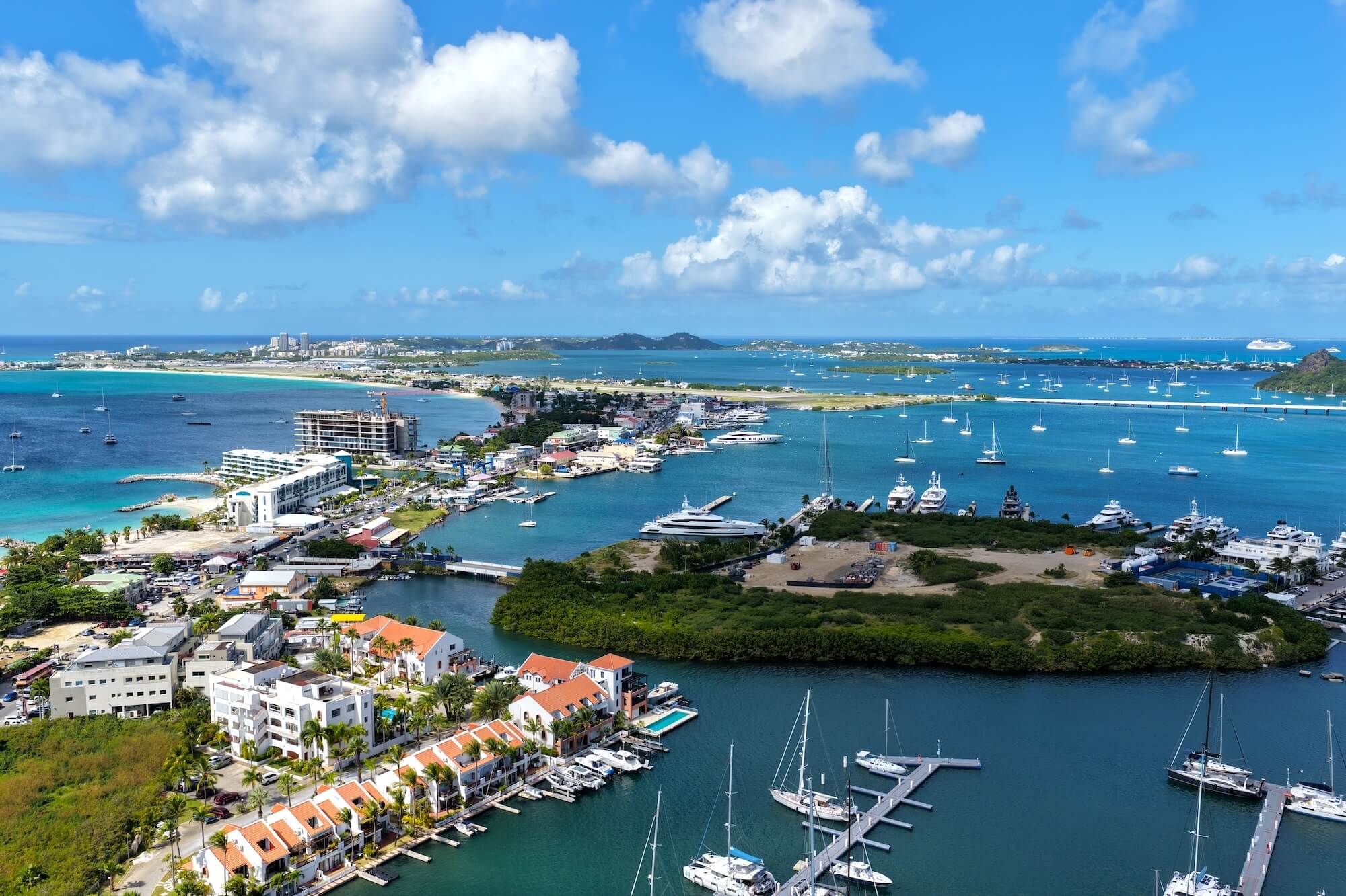 St. Maarten eFoil Riders Adventure